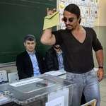 image for PsBattle: Nusret (aka Salt Bae) voting in today's referendum in Turkey