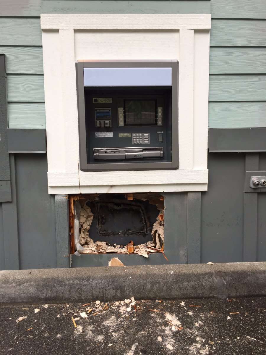 image for Police: Thieves using blowtorch to steal from Everett ATM accidentally set cash on fire
