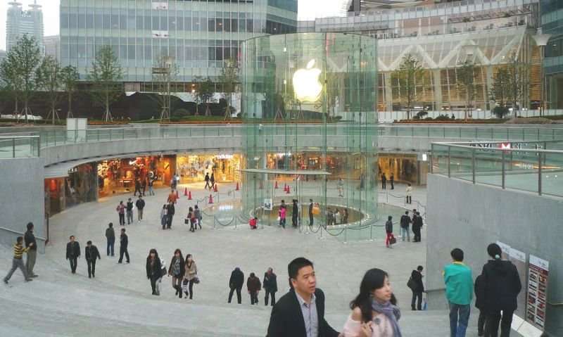 image for China uncovers massive underground network of Apple employees selling customers’ personal data