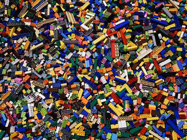 image for How I Built an AI to Sort 2 Tons of Lego Pieces