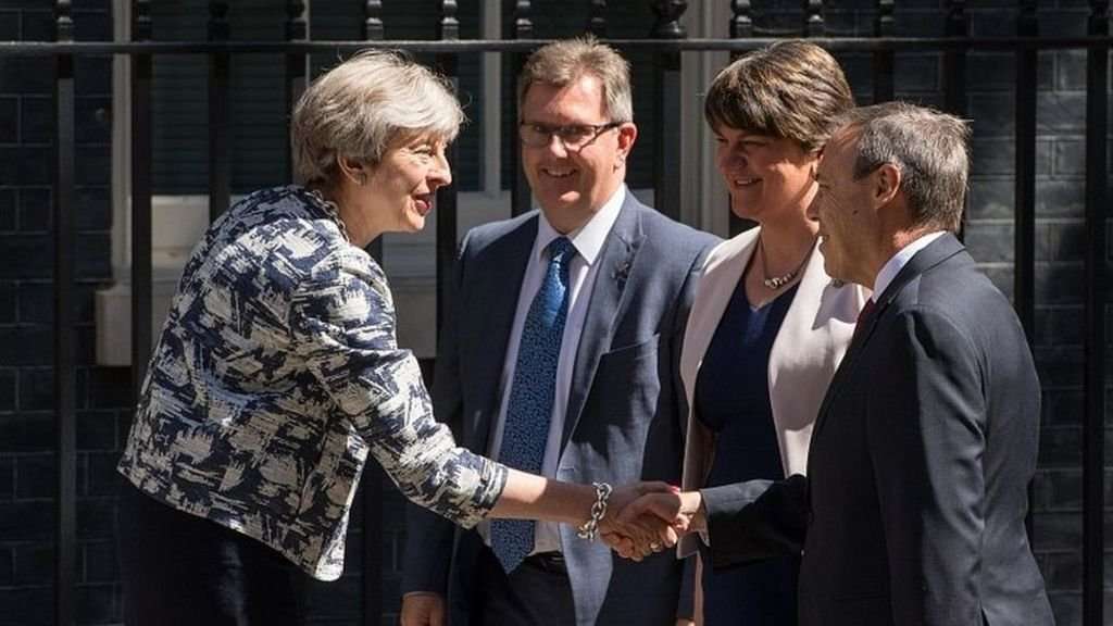 image for Conservatives agree pact with DUP to support May government