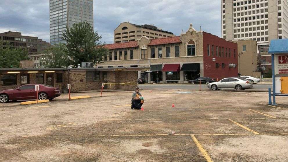 image for 17 shot and others trampled in Little Rock, Arkansas club; no apparent connection to terror