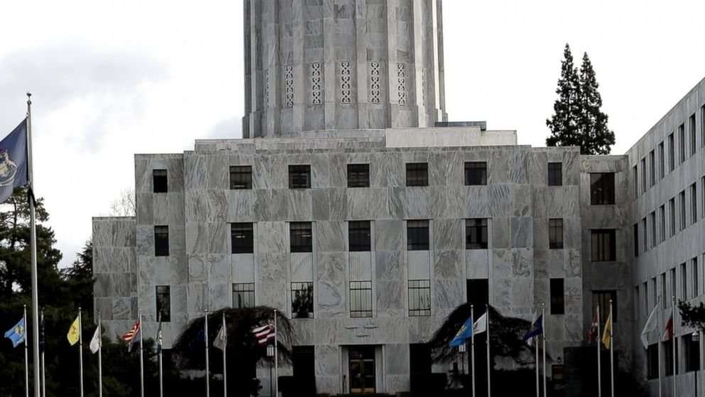 image for Oregon approves measure requiring insurers to cover abortion