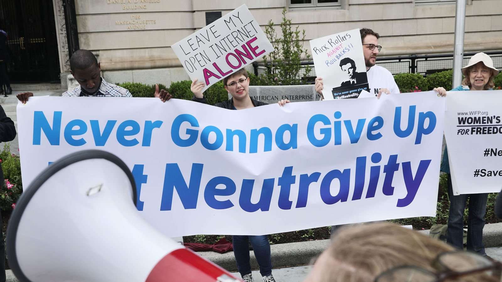 image for Amazon and Netflix to throttle services in net neutrality protest