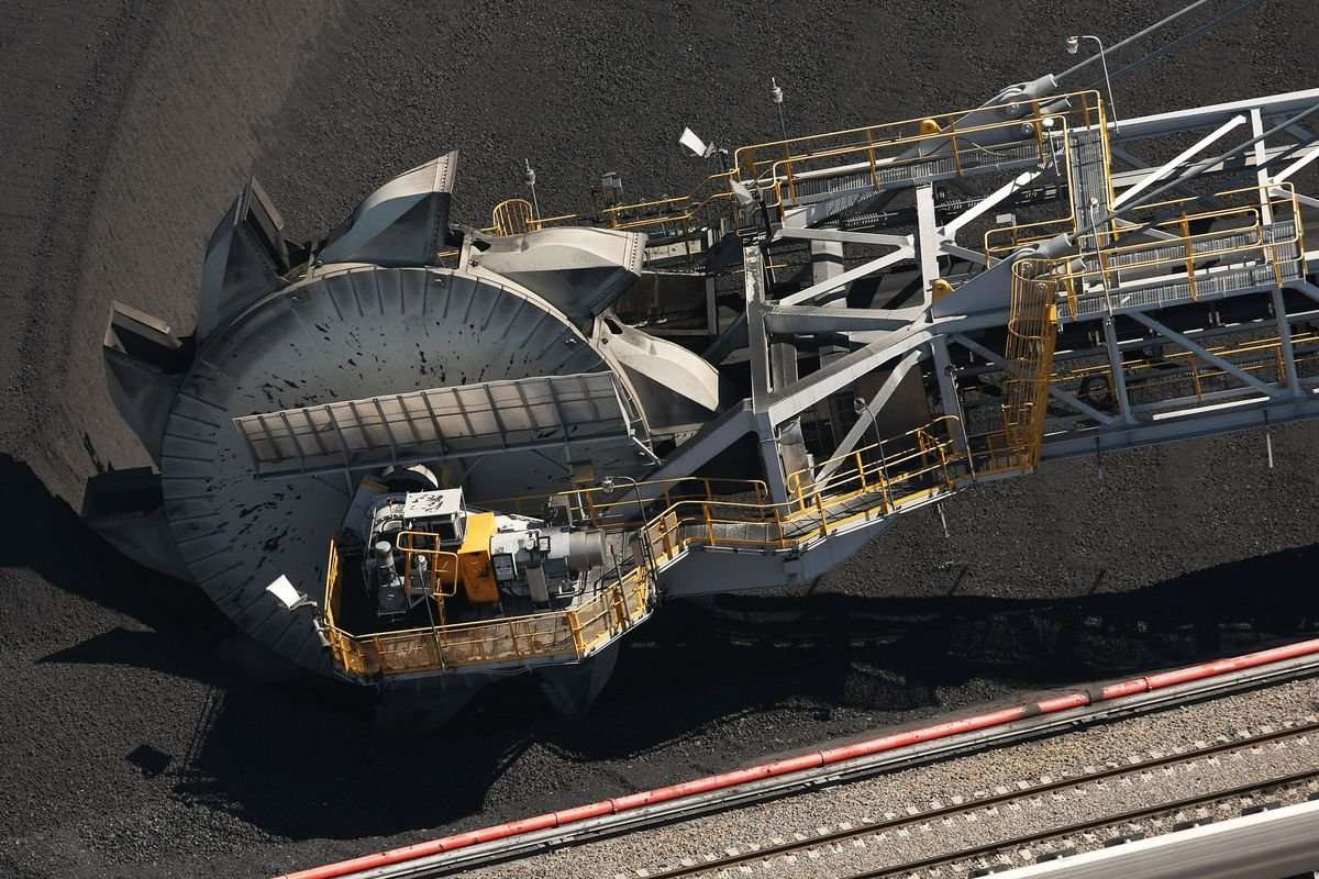 image for Elon Musk Exposes Deep Coal Divide in Australia