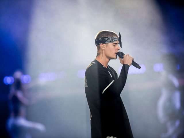 image for Justin Bieber Cancels ‘Purpose’ Tour Dates for His ‘Soul and Well-Being’