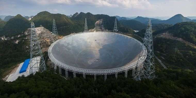 image for China built the world’s largest telescope, but has no one to run it