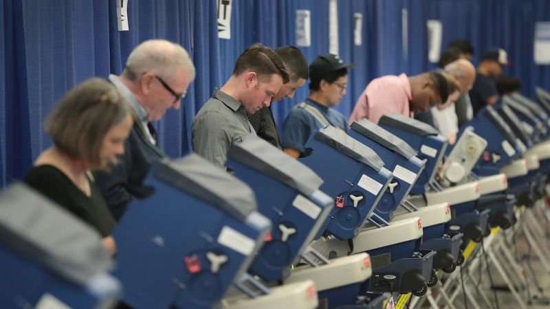 image for US Voting Machine Supplier Leaks 1.8 Million Chicago Voter Records [Updated]