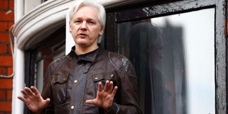 image for Wikileaks' Julian Assange reportedly turned down a trove of documents related to the Russian government