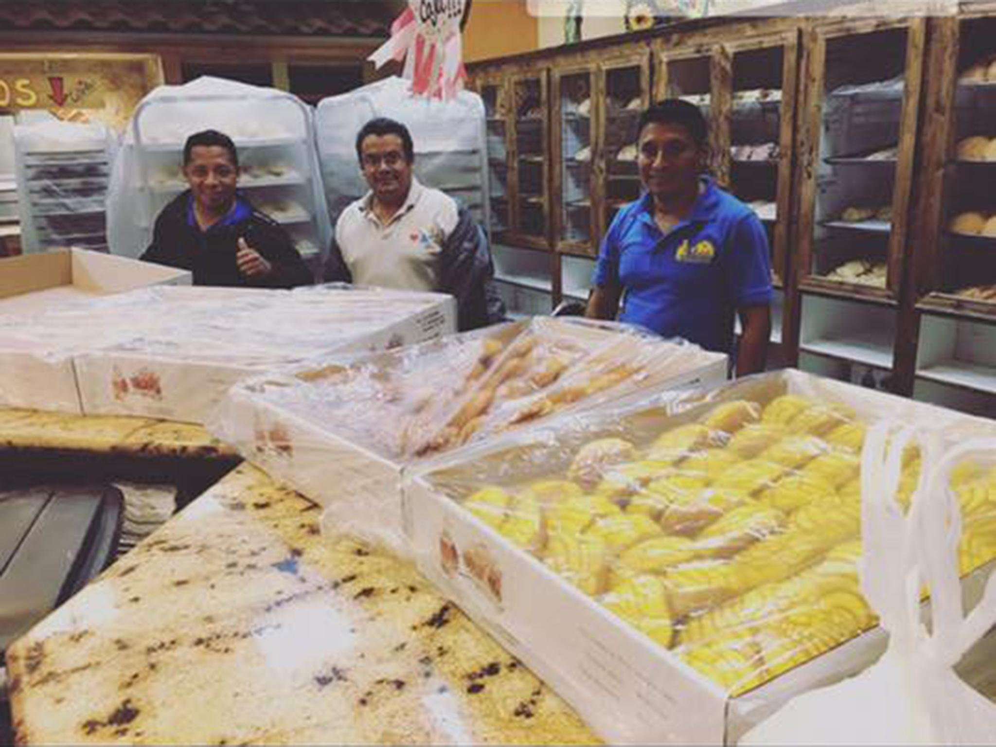 image for Trapped Mexican bakers make pan dulce for hundreds of Harvey victims over two days