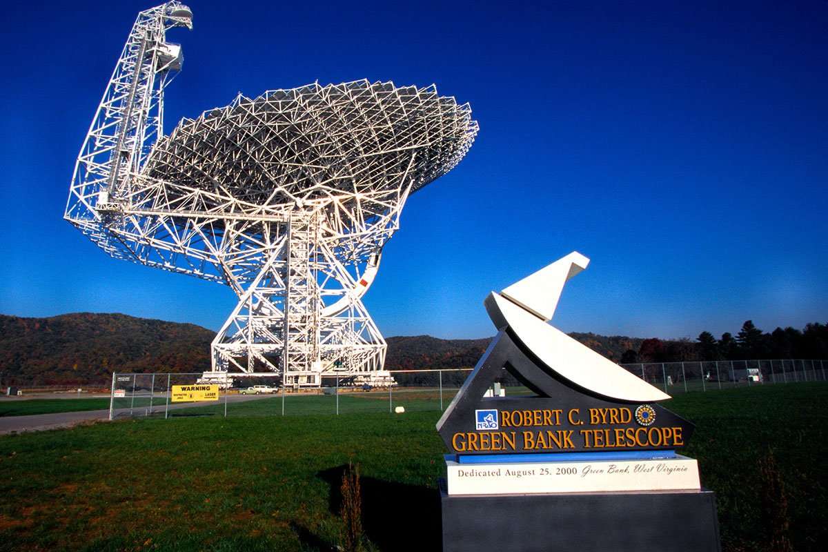 image for We’ve just seen 15 new mysterious cosmic radio bursts from space