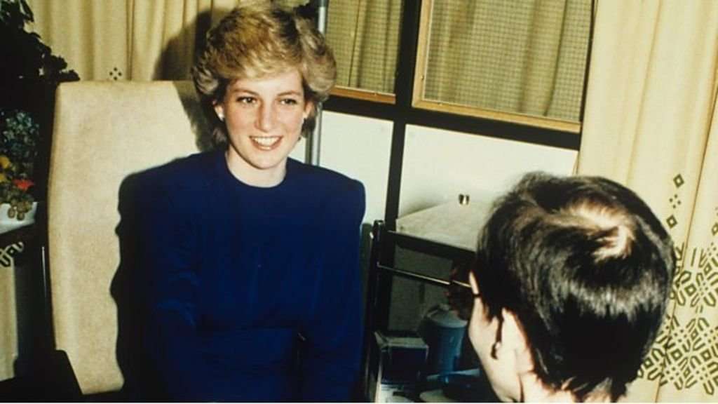 image for How Princess Diana changed attitudes to Aids