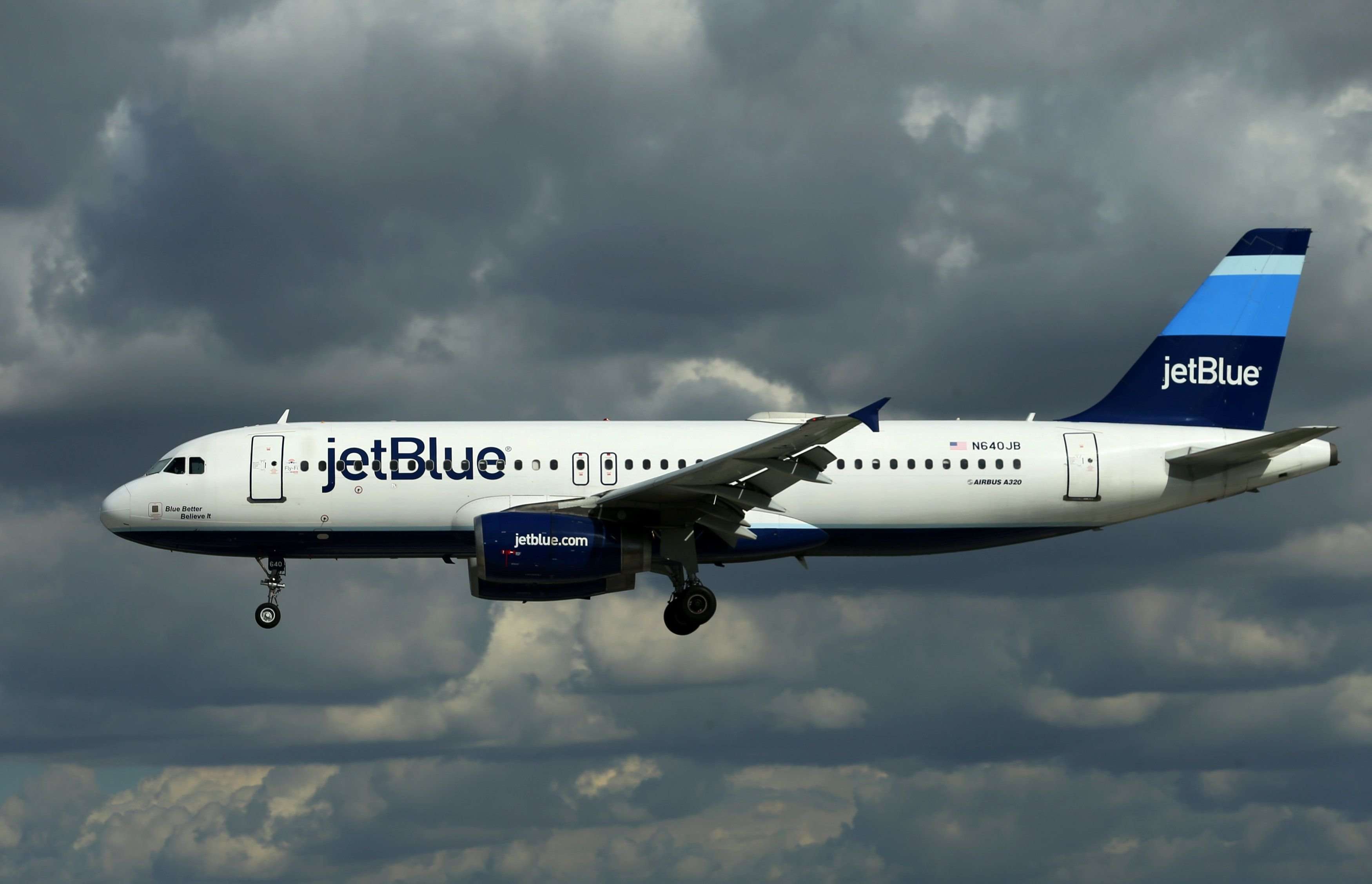 image for JetBlue, American, Delta cap ticket prices out of Florida ahead of Hurricane Irma