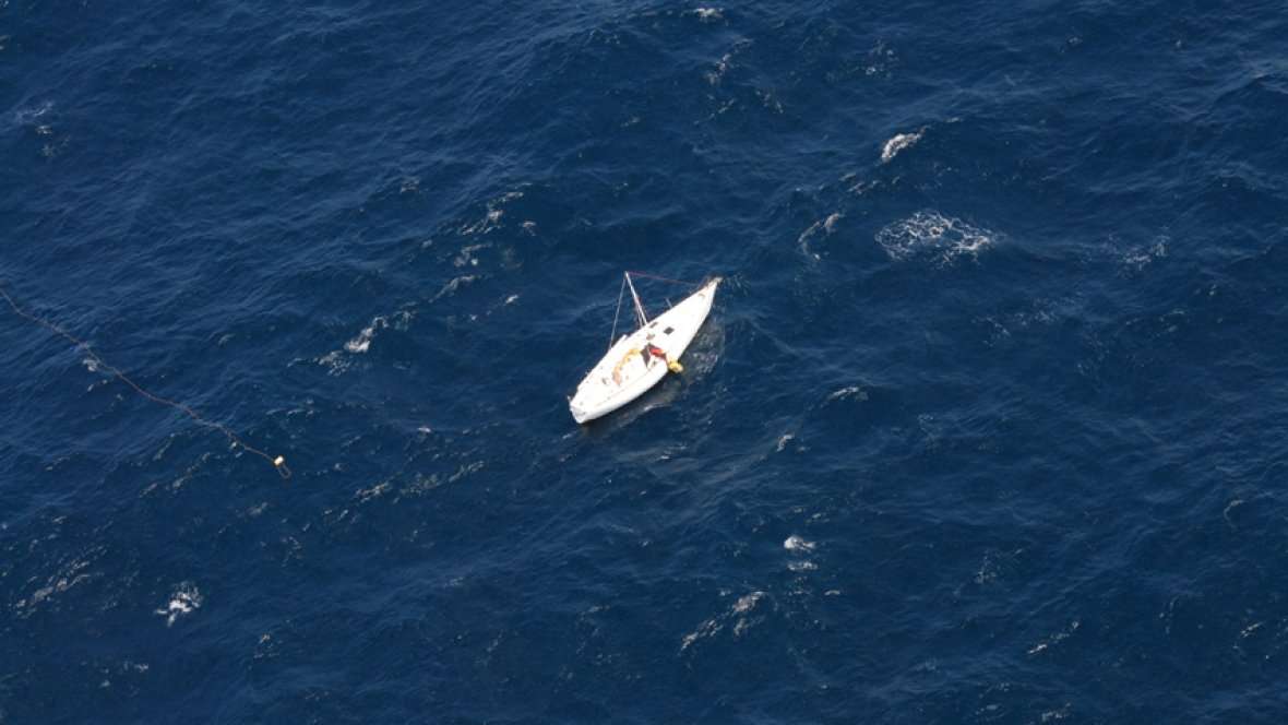 image for Air Canada flight helps locate sailor off Australian coast