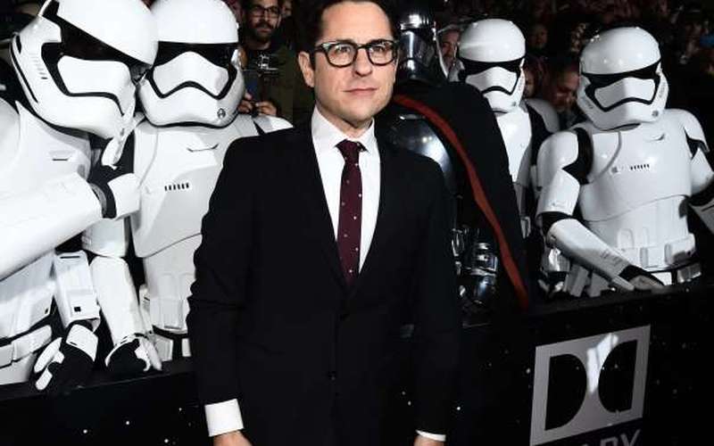 image for JJ Abrams Returning To Director’s Chair On ‘Star Wars: Episode IX’