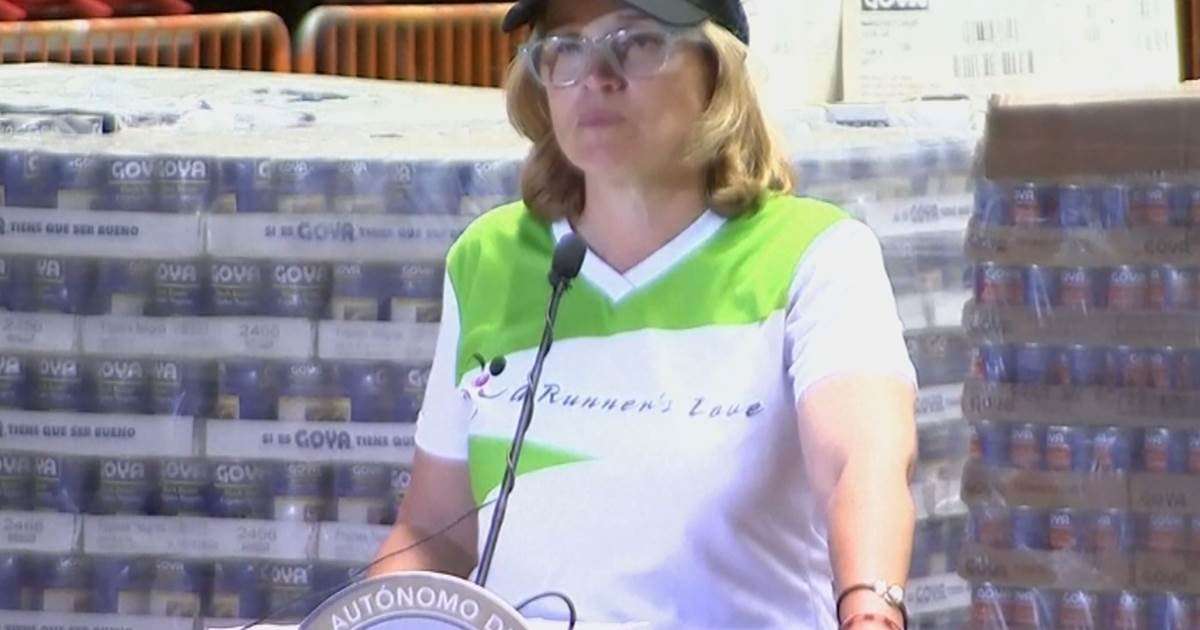 image for Puerto Rico Crisis: San Juan Mayor Pleads for Federal Aid, Trump Hits Back