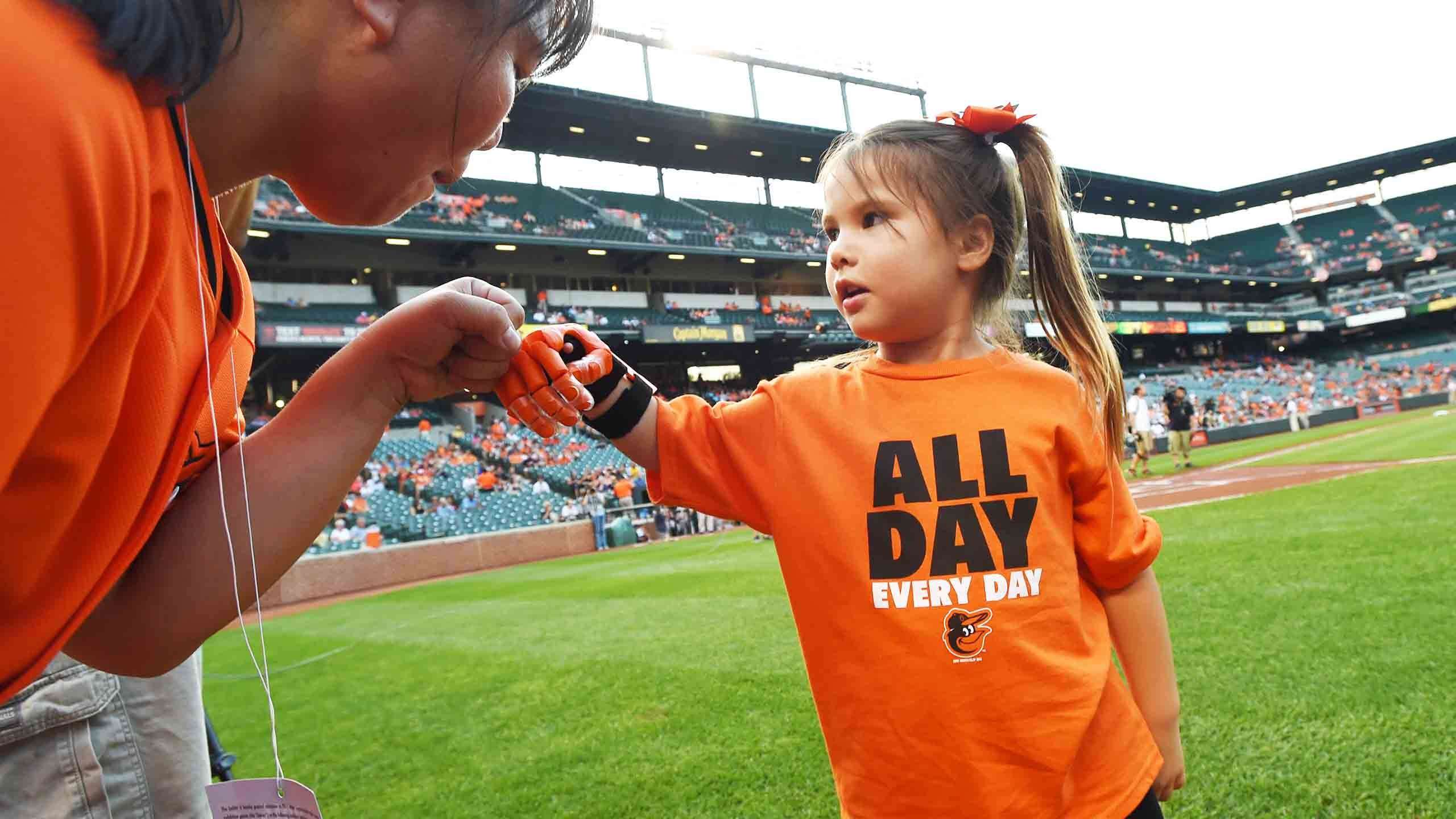 image for This 7-Year-Old Girl Is Pitching at the World Series With a 3D Printed Hand