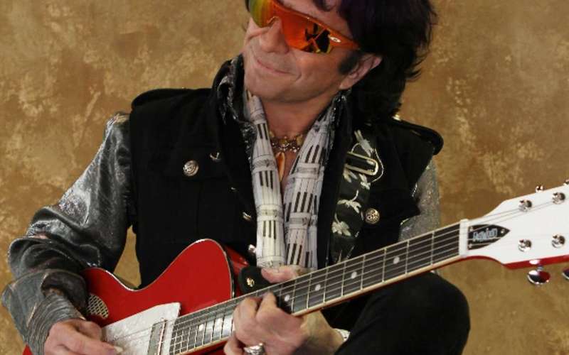 image for Interview: Guitarist Jim Peterik Talks 'Tiger' and the New Pride of Lions Album, 'Immortal'