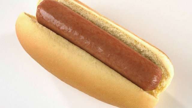 image for Police: Man shoots himself in penis while robbing hot dog stand