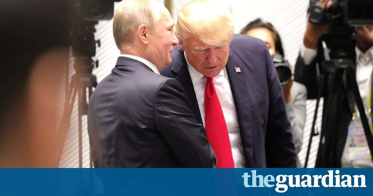 image for Ex-intelligence chiefs: Trump is being played by Putin and US is in 'peril'