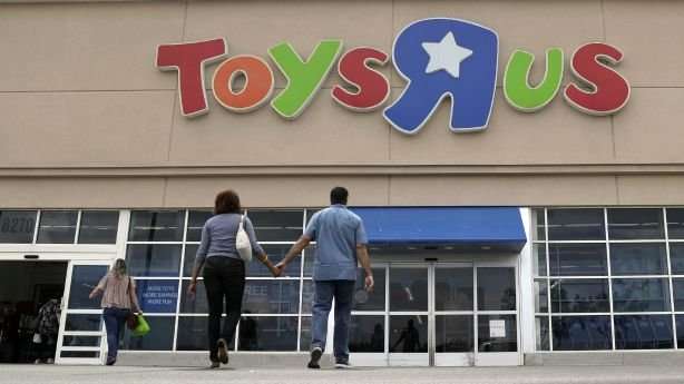 image for Bankrupt Toys 'R' Us wants to pay $16 million in executive bonuses