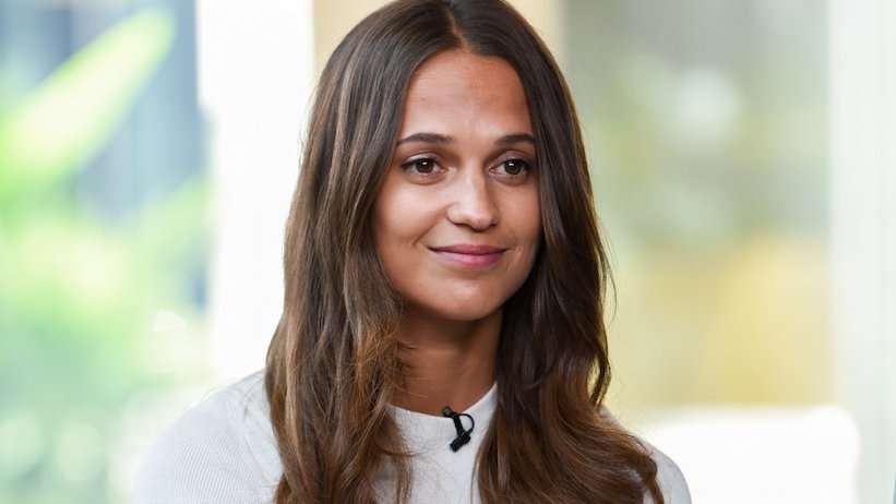 image for Alicia Vikander Joins Nearly 600 Swedish Actresses for Open Letter Against Sex Abuse in Sweden
