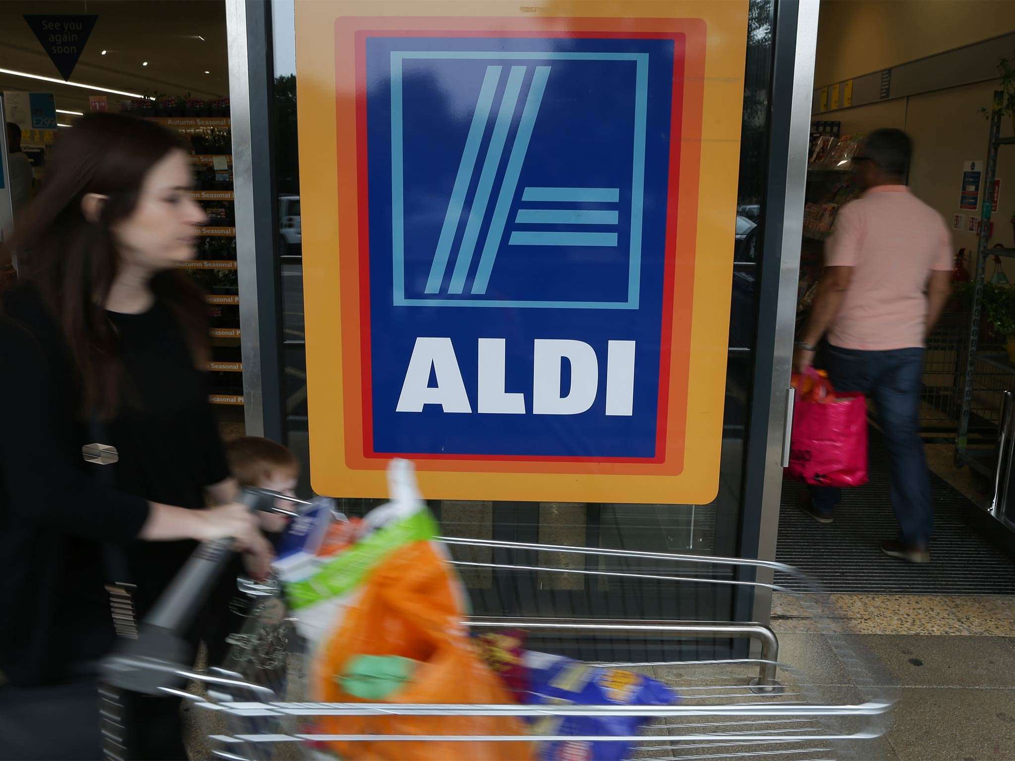 image for Aldi to give away all its unsold fresh food to 'less fortunate individuals' on Christmas Eve