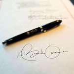 image for Barack Obama’s signature is so tidy