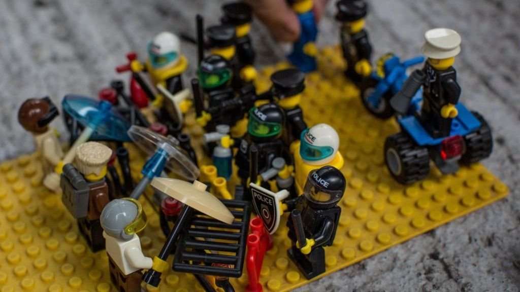 image for Lego wins first copyright case against China copies