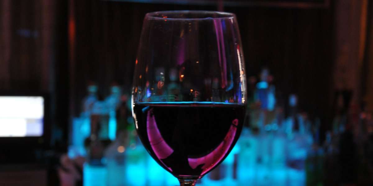 image for Study Finds That Wine Glass Size Grew by 531 Percent in 300 Years