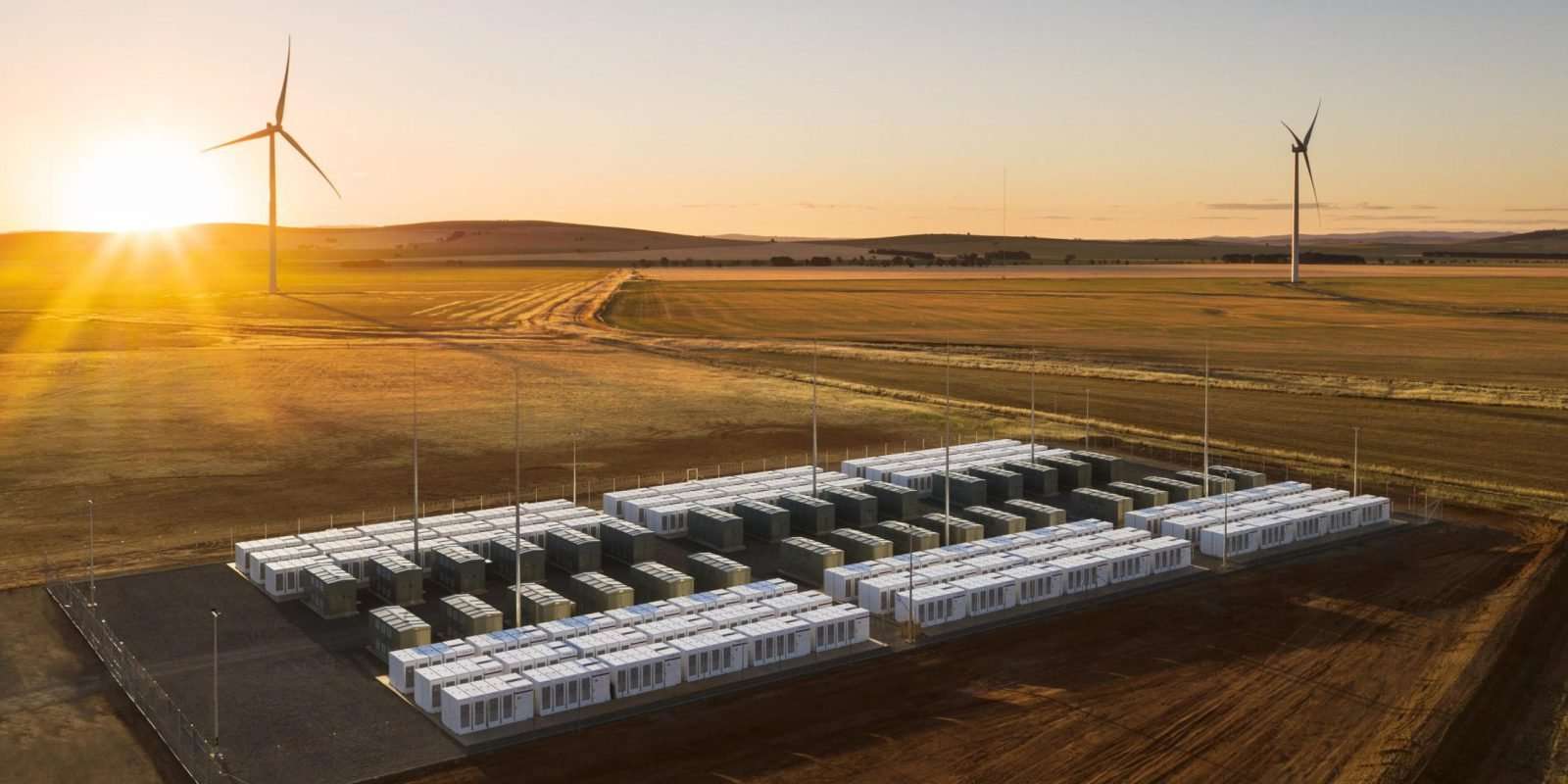 image for Tesla battery races to save Australia grid from coal plant crash – injecting 7MW in milliseconds