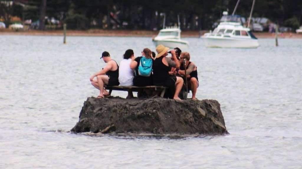 image for New Zealanders build island in bid to avoid alcohol ban