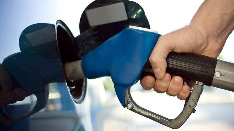 image for Some Oregonians in Panic Mode After Law Allowing Motorists to Pump Their Own Gas Takes Effect