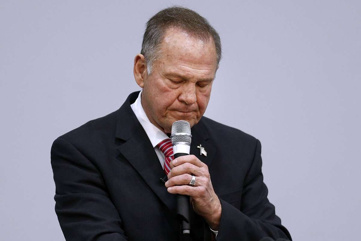 image for Roy Moore goes back to supporters asking for money to battle sexual abuse accuser in court