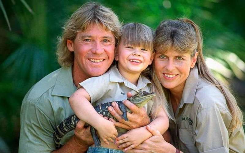 image for Steve Irwin's widow says she hasn't dated since his death