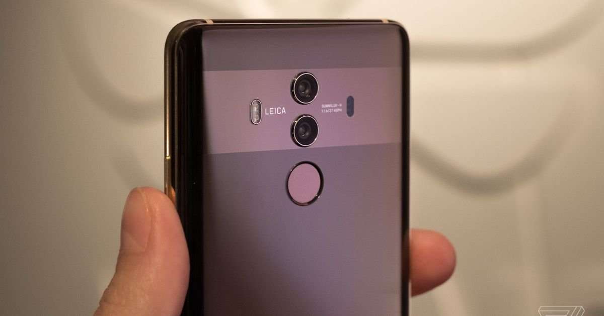 image for Huawei got people to write fake reviews for an unreleased phone