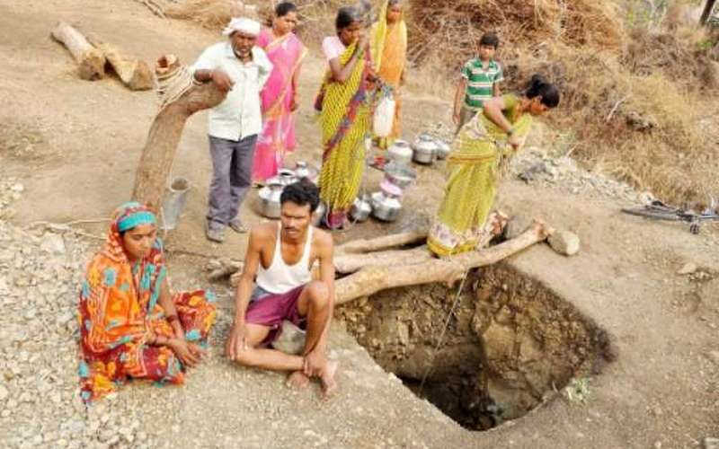 image for Maharashtra water crisis: Dalit man digs a well in 40 days after his wife humiliated for water