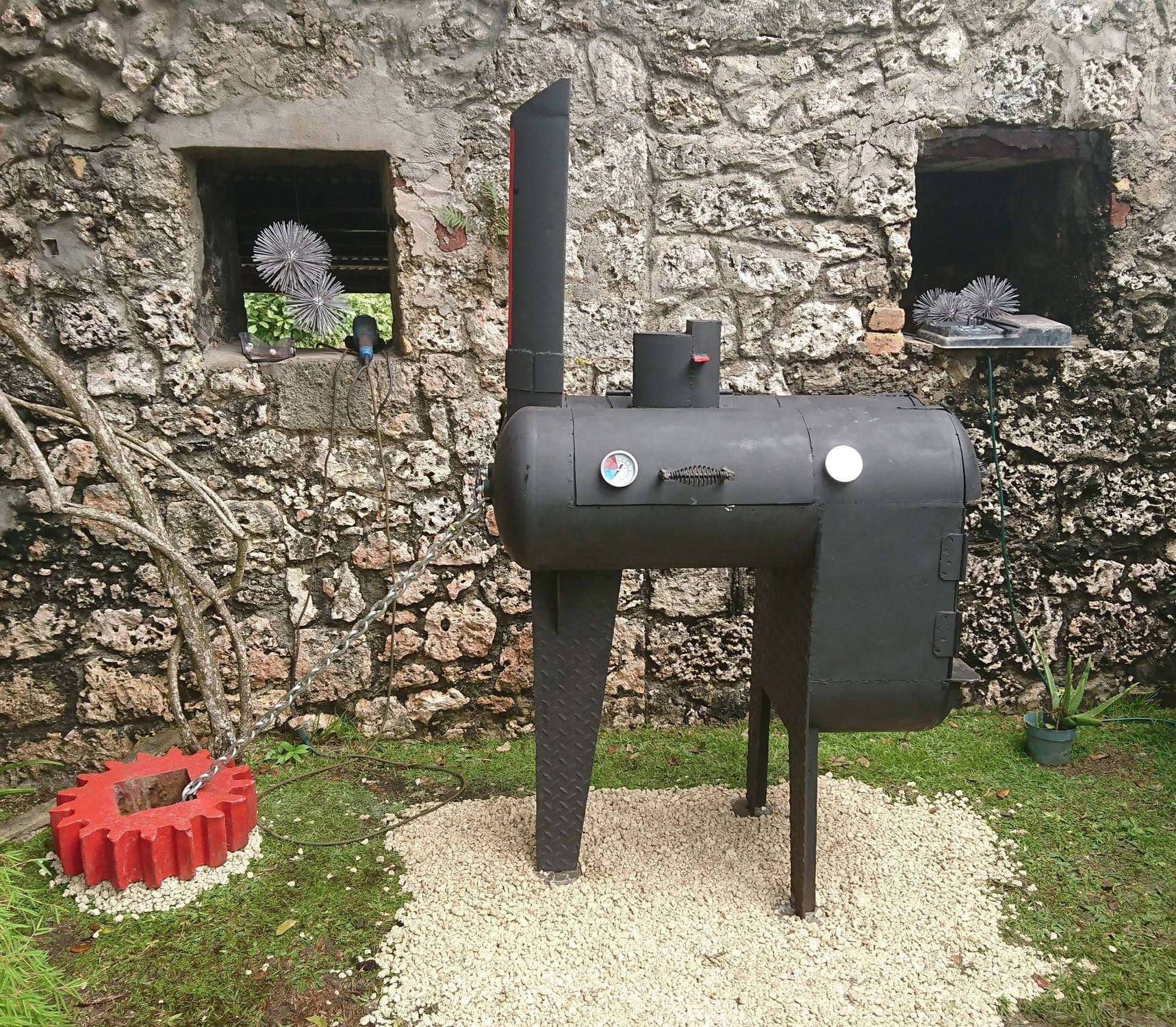 image for My first metalworking project, done on the cheap. An offset smoker / pizza oven / grill / nuclear submarine: The Red October