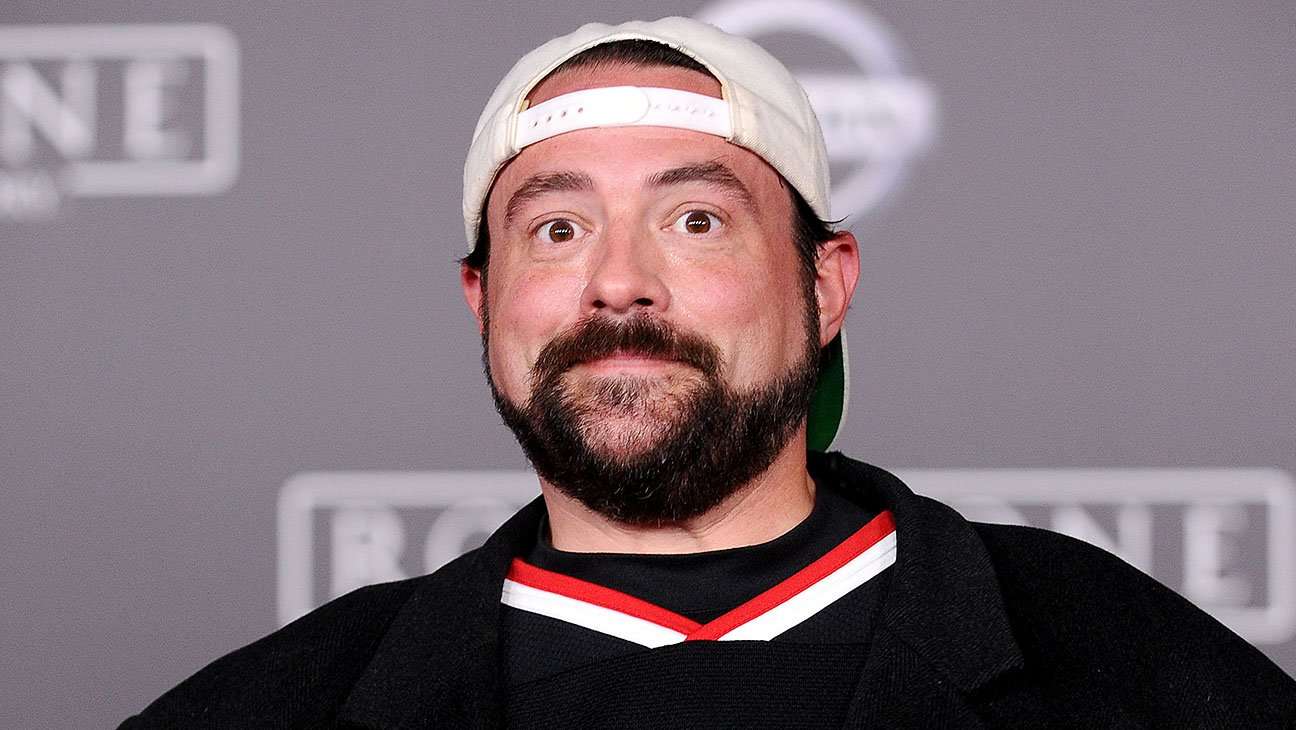 image for Kevin Smith: I'm "Living on Borrowed Time" After Heart Attack