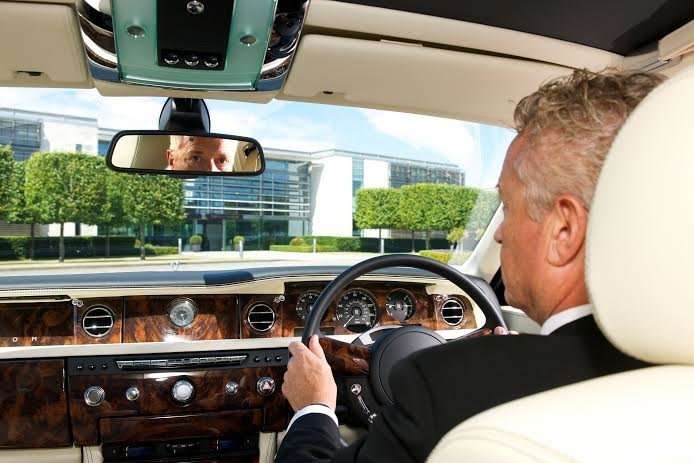 image for Rolls-Royce Launches 'White Glove' Driver Training Program