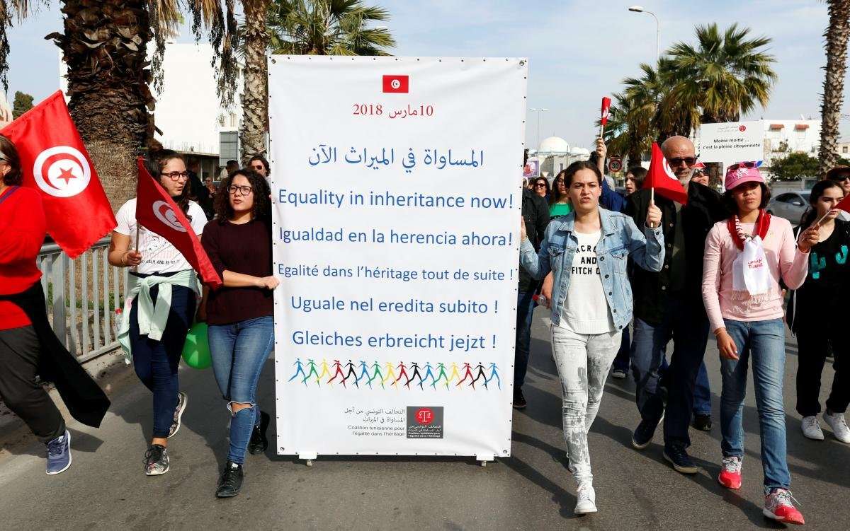 image for Tunisian women march for equal inheritance rights