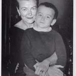 image for 6 year-old Robin Williams with his mother, Laurie, 1957