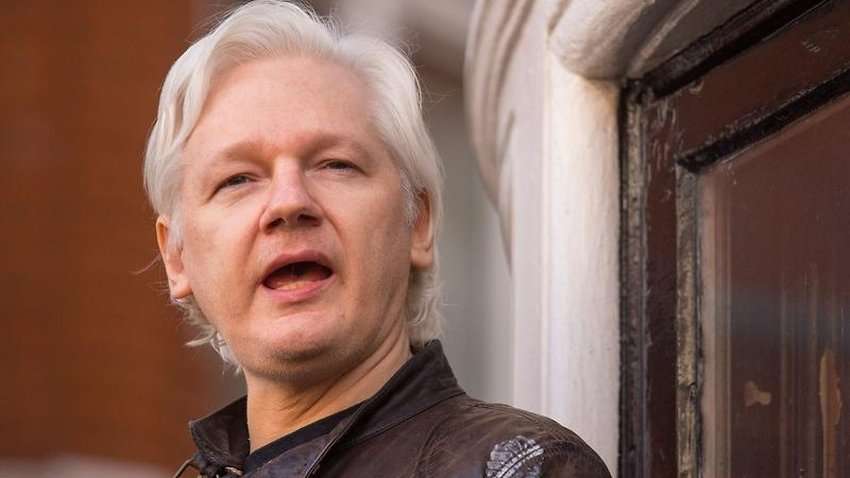 image for Ecuador cuts off Assange's internet