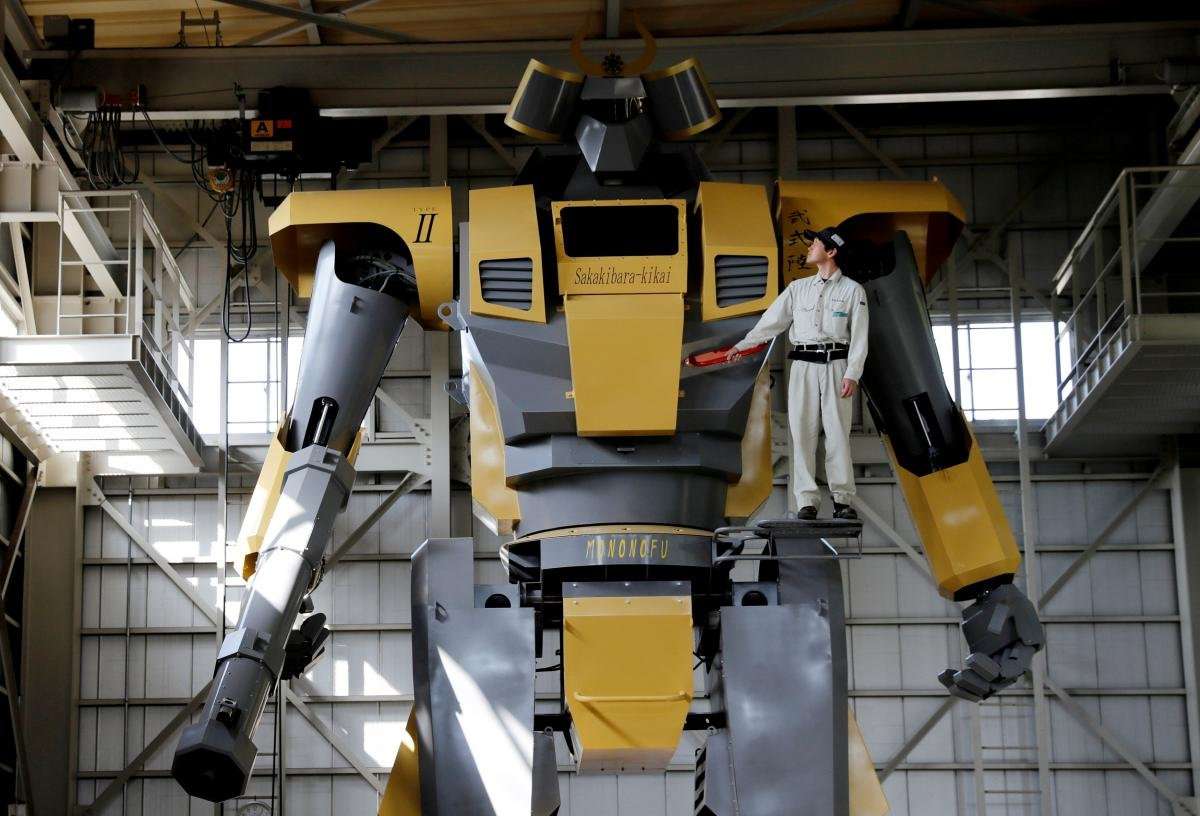 image for Japanese engineer builds giant robot to realize 'Gundam' dream