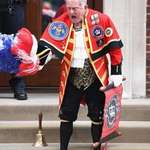 image for PsBattle: This town crier delivering the news about the Royal birth