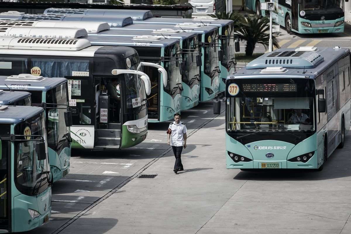 image for Electric Buses Are Hurting the Oil Industry
