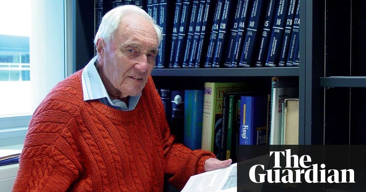 image for David Goodall: 104-year-old scientist to end own life in Switzerland