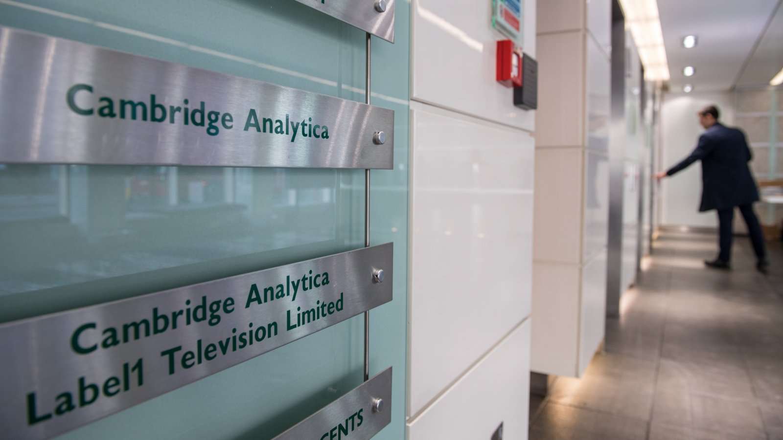 image for Cambridge Analytica Is Shutting Down [Updated]