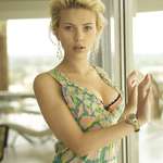 image for A 19 year old Scarlett Johansson