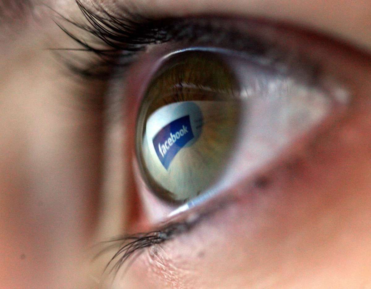 image for Facebook May Be Creating a Less-Informed Electorate